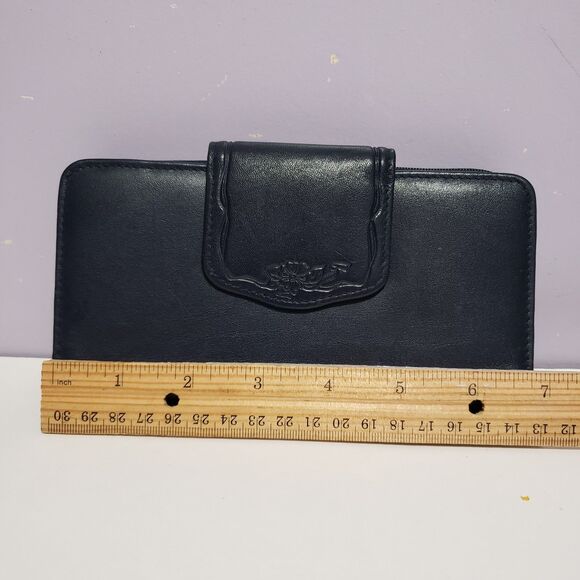 Buxton Genuine Leather Dark Blue Women's Zip Around Wallet 7"×4" - Picture 3 of 8